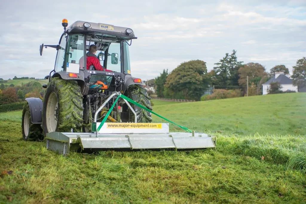 Fieldquip Centre Mounted Grass Topper