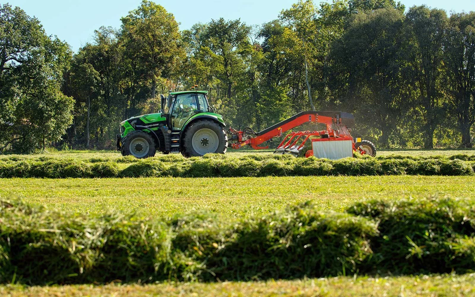 Deutz-Fahr 6 Series TTV Warrior official manufacturer view 1