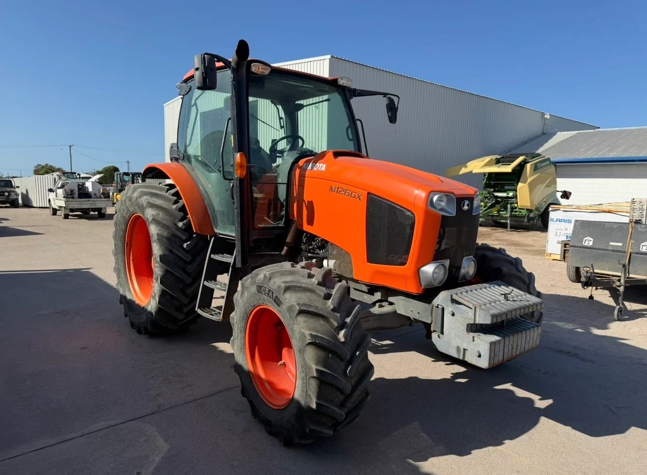 Kubota M126GX Cab Tractor